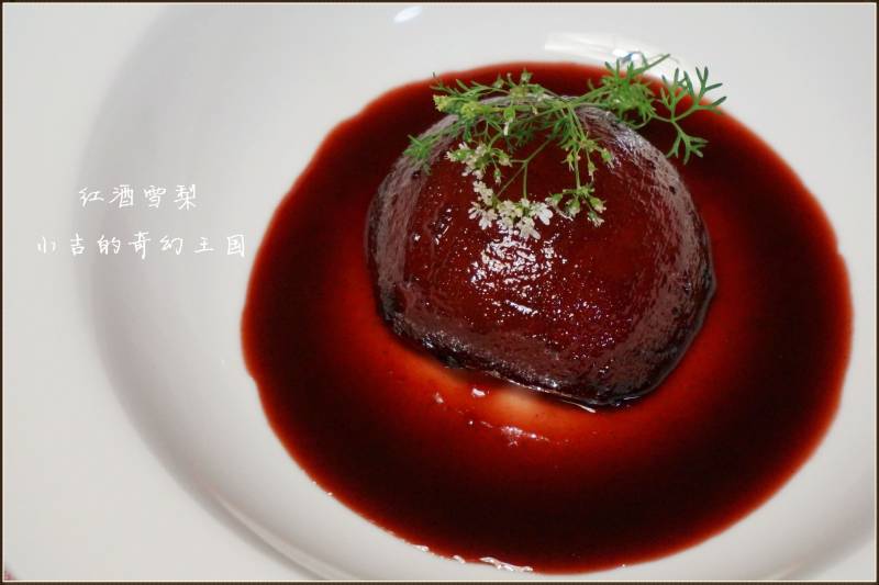 红酒炖梨做法：暖冬甜品与浪漫晚餐的完美选择-图8