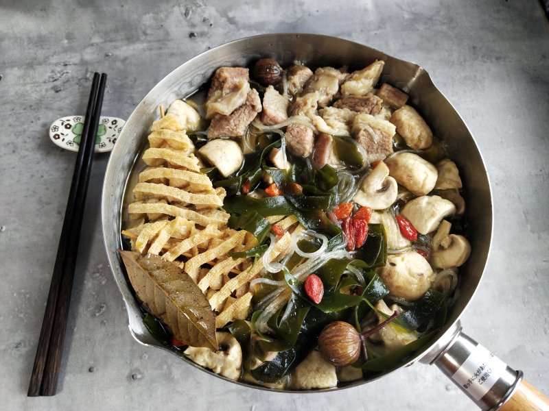 时蔬牛腩汤正宗做法，家常美味轻松学-图2