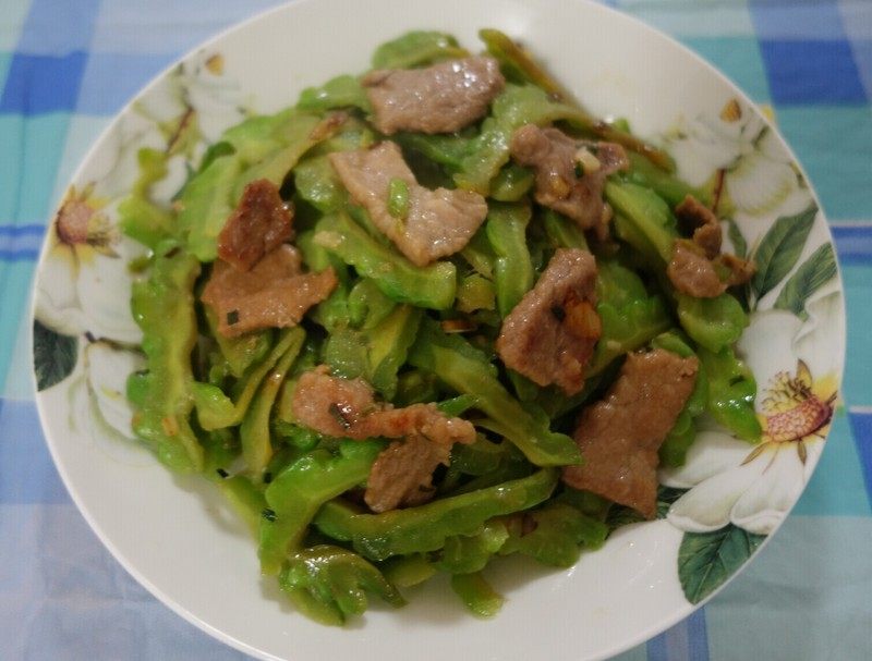 苦瓜鱼片汤10种美味做法，鲜香开胃一学就会-图9