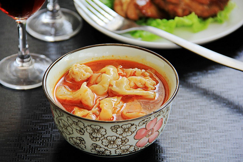 辣油馄饨制作秘诀：香辣过瘾的家常做法-图4