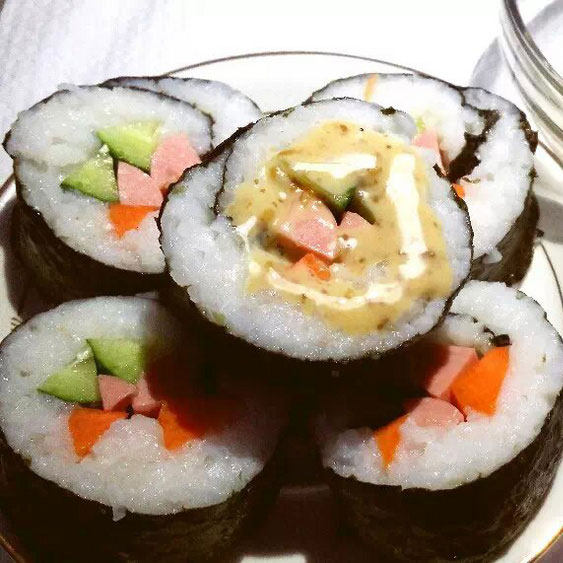 手卷寿司十大做法全攻略，轻松掌握经典食谱-图9