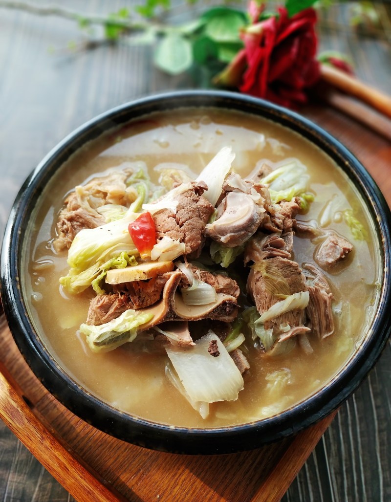 大骨炖白菜：家常美味的秘诀与做法-图10