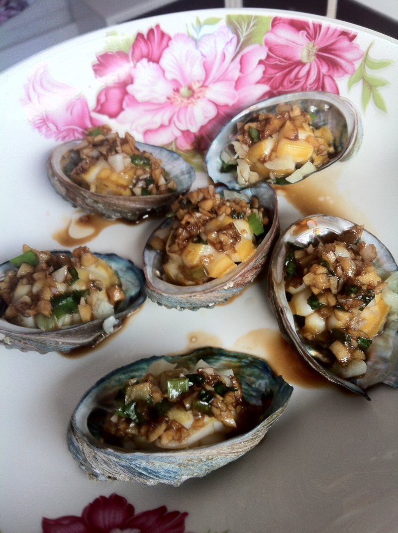 蒜香鲍鱼十种美味做法，鲜香诱人轻松学-图6