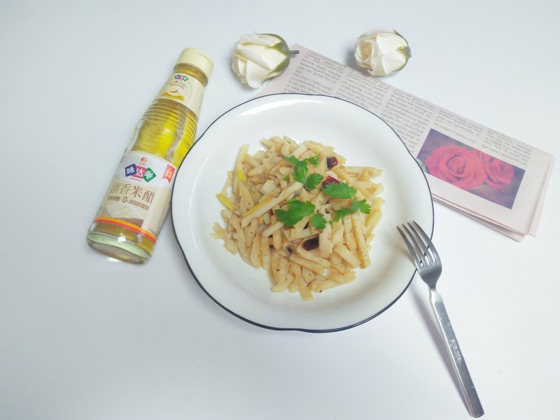 酸辣鸡丝十种美味做法，轻松做出饭店级口感-图5