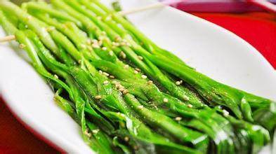 辣烤韭菜秘诀：配料与美味做法全解析