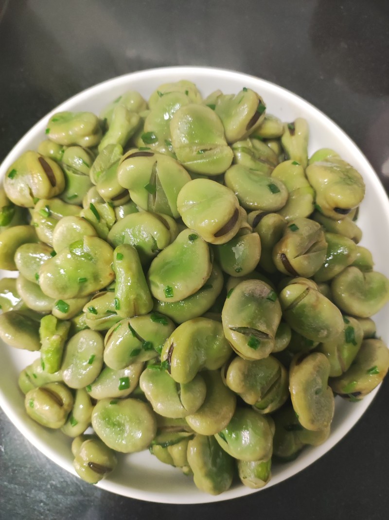 蚕豆炒鸭蛋：家常美味配料与诀窍-图1