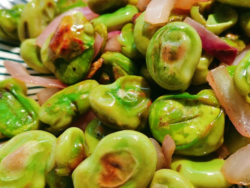 蚕豆炒鸭蛋：家常美味配料与诀窍-图3