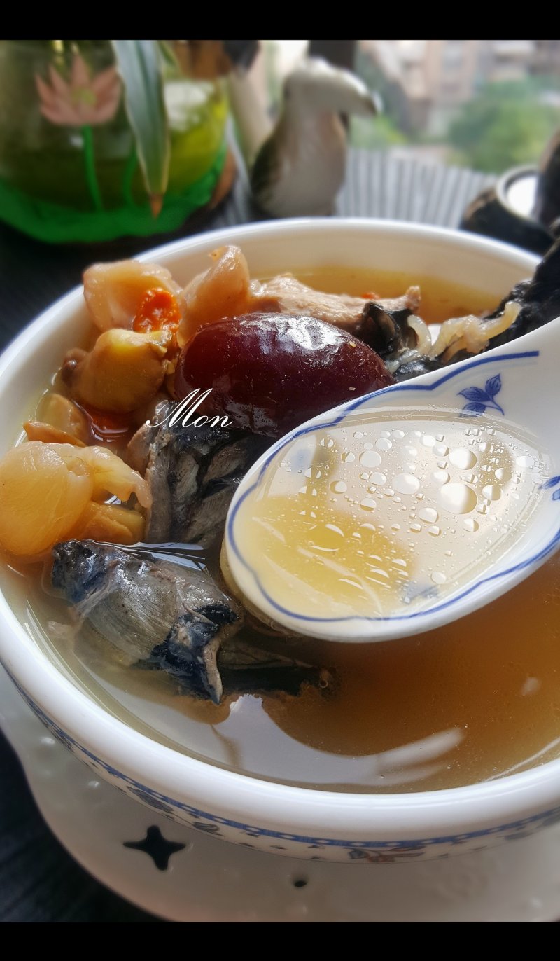 板栗煲鸡的十种绝味做法，鲜香软糯超下饭！-图1