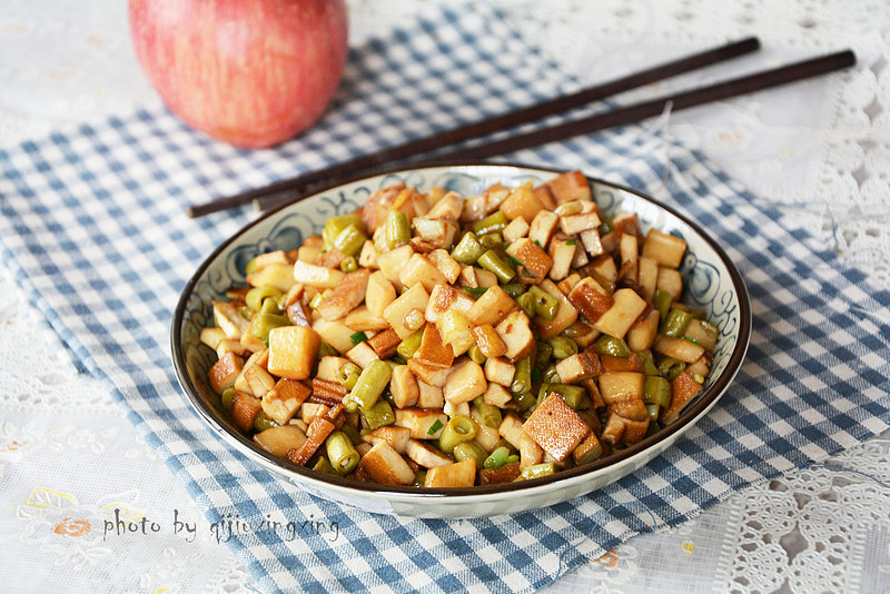 角瓜炒豆干10种美味做法，家常菜轻松升级-图1