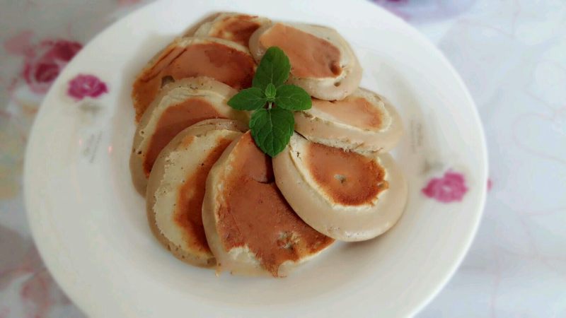 香蕉薄饼家常做法，轻松做出美味早餐-图1