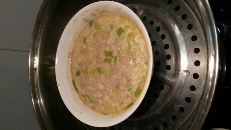 虾酱蒸猪肉的家常做法，鲜香下饭超简单-图4