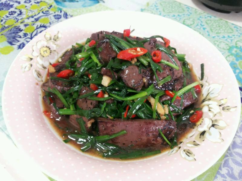 韭菜焖猪红配料大全与做法详解-图9