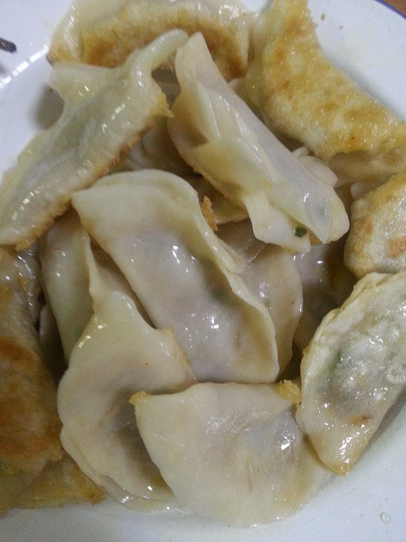 锅贴饺子制作全攻略：外酥里嫩，一学就会-图3