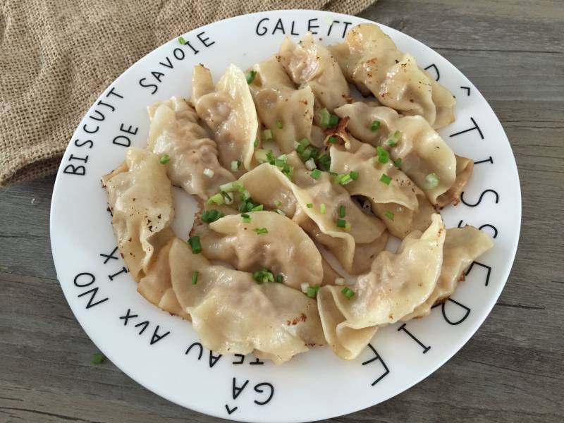 锅贴饺子制作全攻略：外酥里嫩，一学就会-图7