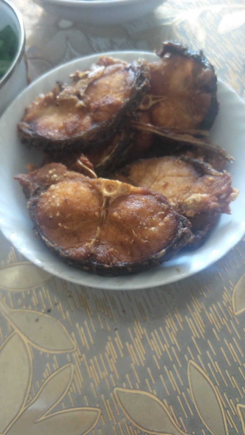 熏烤鱼尾正宗做法：传统风味完美复刻指南-图8