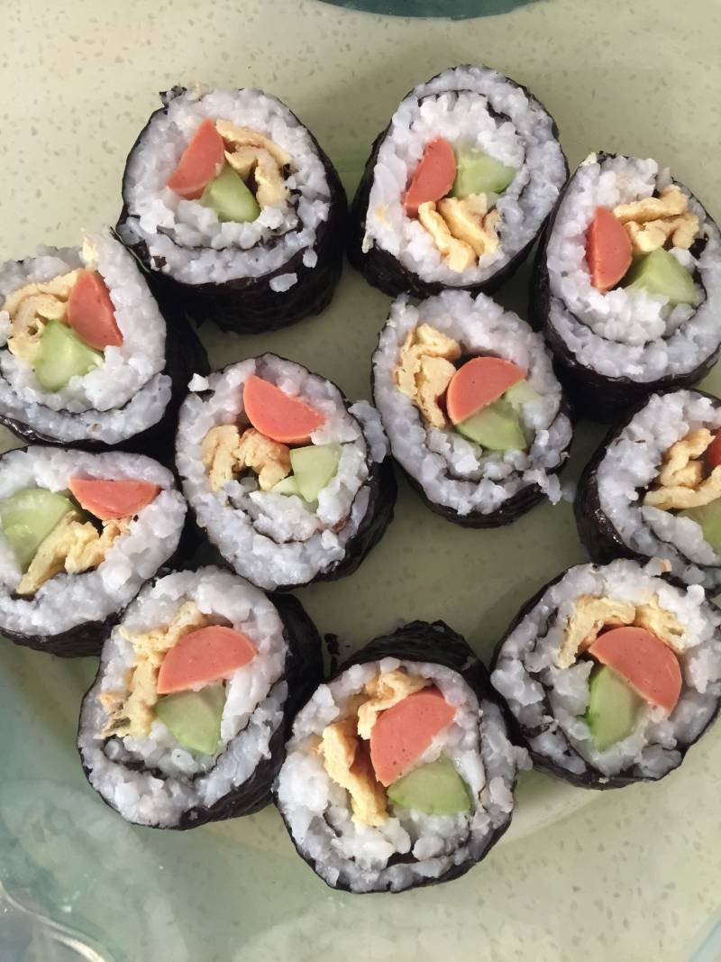 海苔寿司卷做法大全：配料与步骤详解-图2