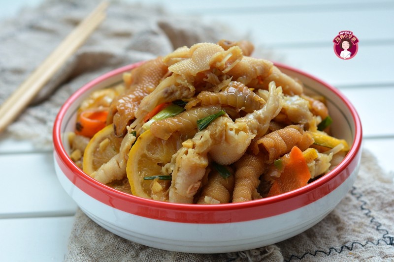 脱骨猪手做法大全：轻松学会多种美味烹饪技巧-图6