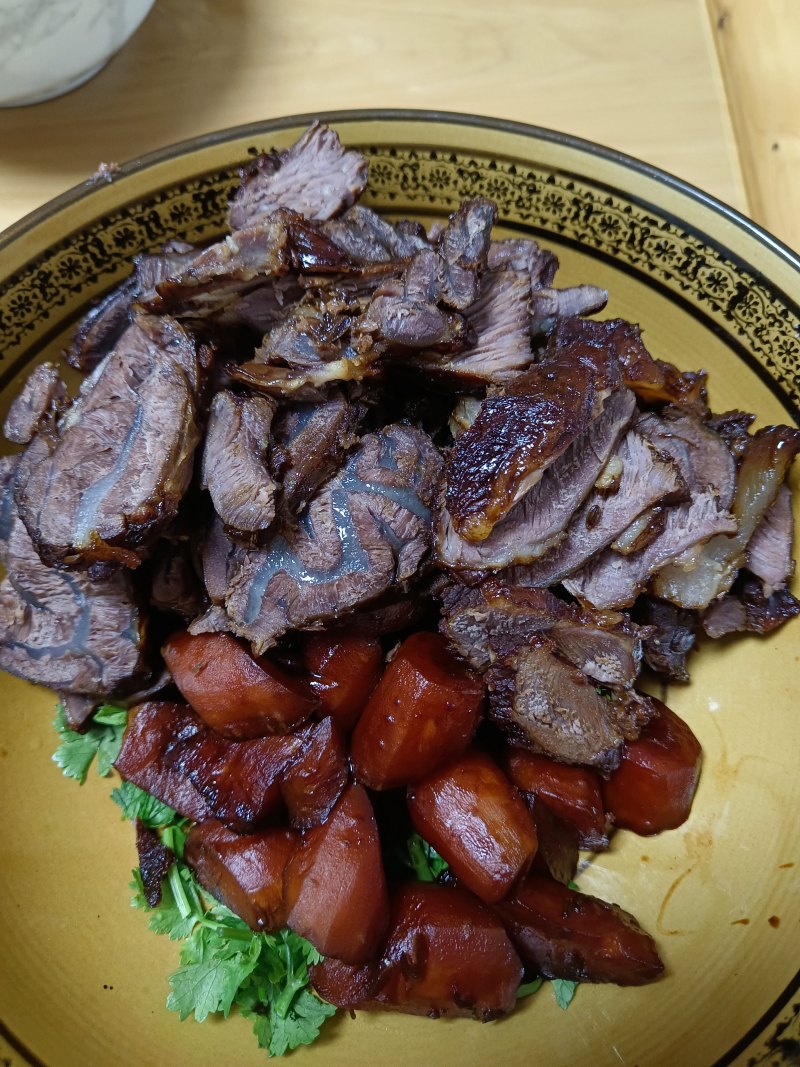 凉拌腱子肉家常做法，这样做最美味-图2