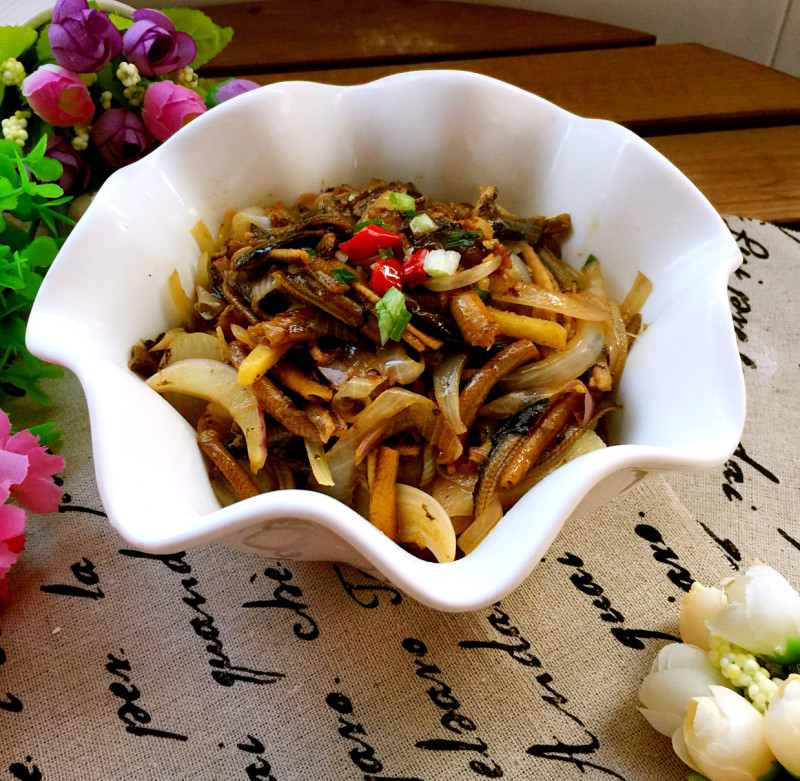 洋葱烧黄鳝十大经典做法，鲜香软嫩一学就会-图8