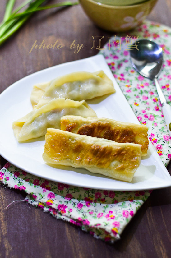 笋肉锅贴：家常美味，外酥里嫩做法详解-图9