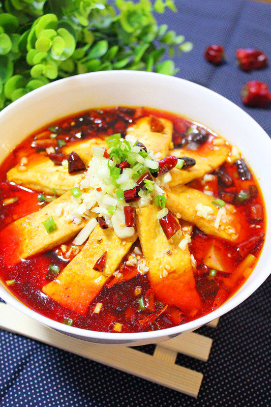 水煮豆腐片家常做法，香辣嫩滑超下饭-图4