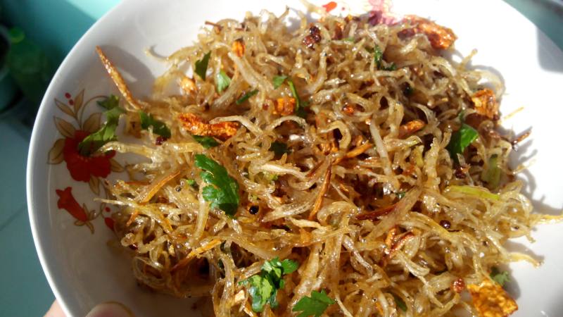 香酥银鱼终极美味秘诀，三步搞定！