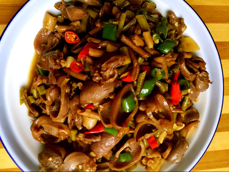 酸辣鸭蛋独家秘方，三步做出绝味下饭菜-图8