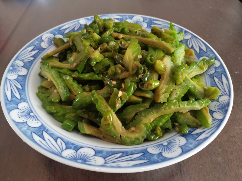 青椒炒南瓜十种美味做法，家常菜轻松升级-图2