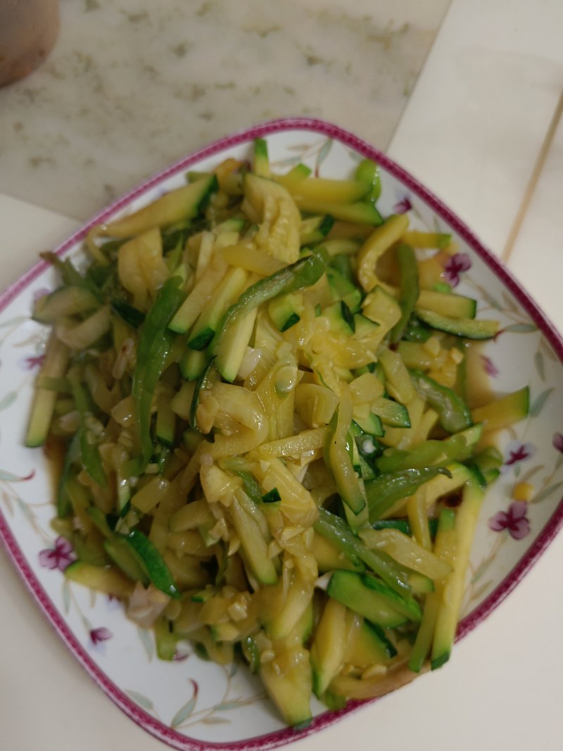 青椒炒南瓜十种美味做法，家常菜轻松升级-图7