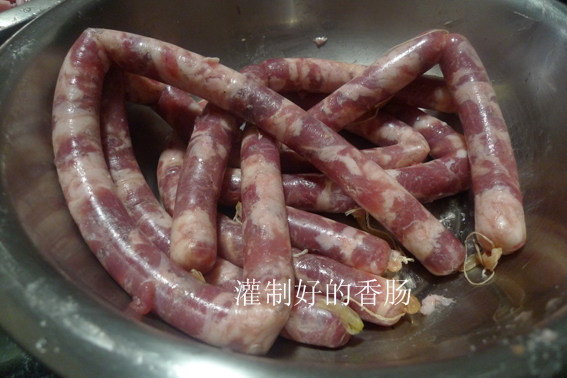 广味香肠制作全攻略：地道配方与家常做法-图10