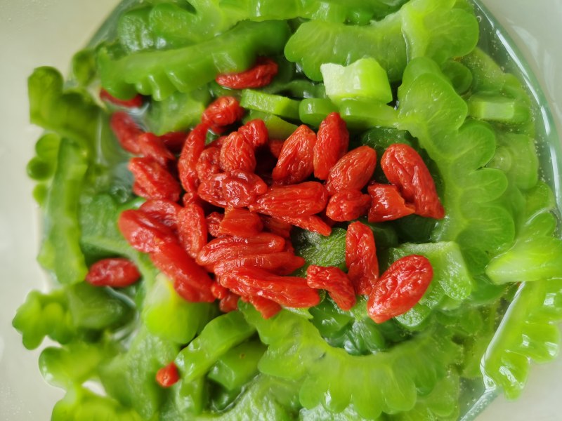 雪碧苦瓜清凉做法，夏日消暑必备-图9