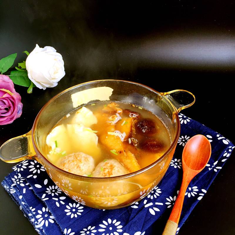 鲜鱼汤粉家常做法，鲜美汤底轻松煮