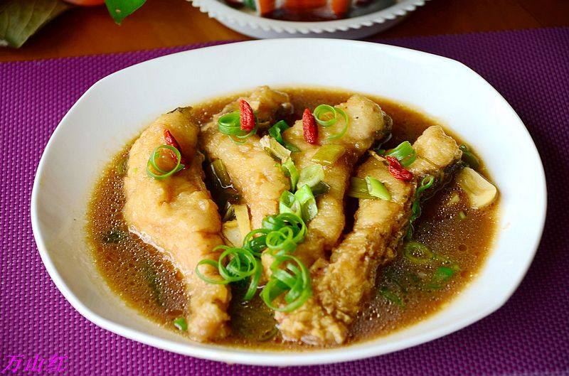 青椒烧鱼块十种美味做法，鲜香下饭一学就会