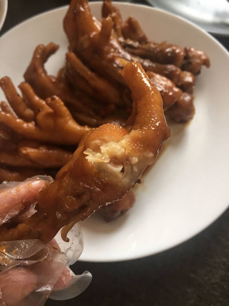 红焖凤爪家常做法，软糯入味一学就会