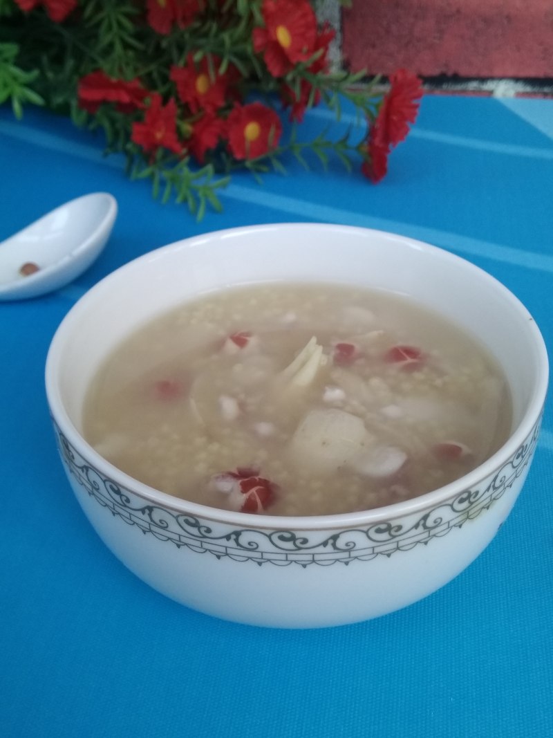 百合小米糊十种美味做法，正宗家常风味全解析