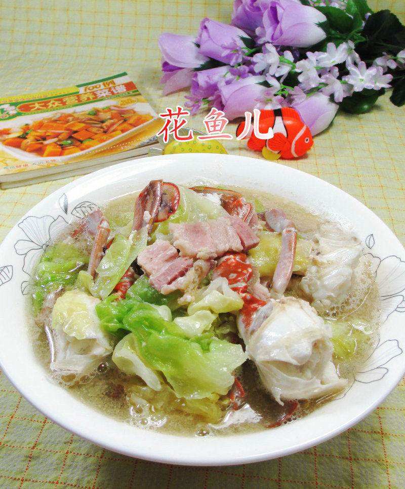 螃蟹白菜煲家常做法，鲜香暖胃一锅搞定