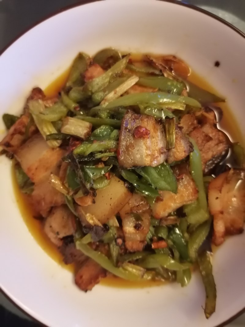 杭椒回锅肉最正宗做法，家常美味轻松学