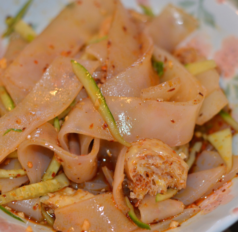 辣油面片做法详解：香辣开胃，轻松上手