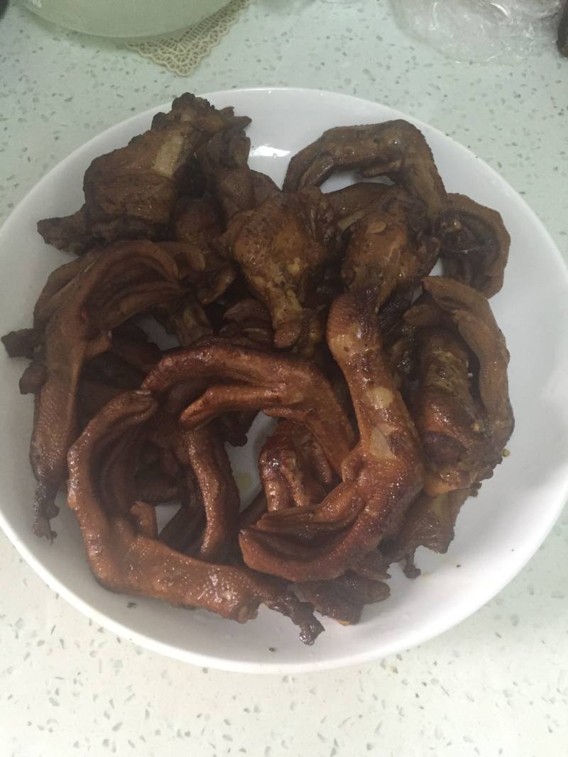 辣烧掌翅正宗做法，香辣软糯一学就会