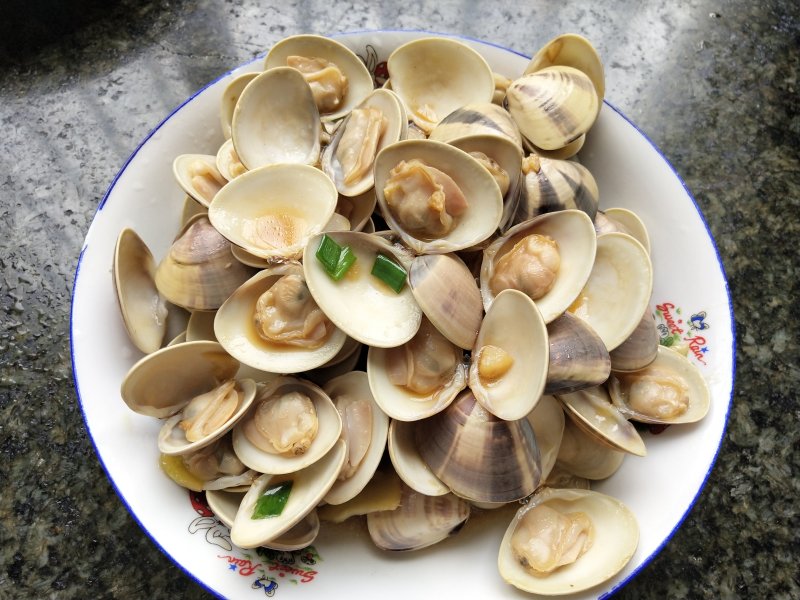 辣椒炒文蛤做法大全：家常美味轻松学