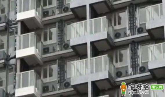 14平米!香港超小“车位房”开卖,虽小却家具家电一应俱全