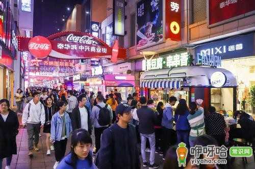 街景JEKEEN揭秘:报复性消费下,你的商街为何还冷清?