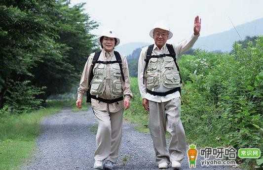 老年人外出旅游必预防的 3 种疾病,快了解!