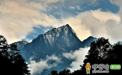 赏藏羌风情必去!九寨沟黄龙两大景点不容错过