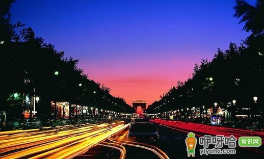 巴黎最美散步大道:香榭丽舍大道