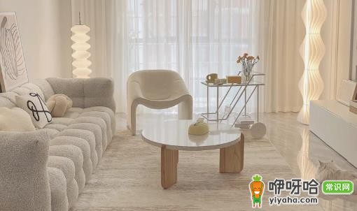 茶几沙发高度如何搭配?最佳高度差10-15厘米技巧