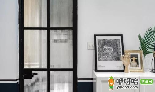 卫生间门玻璃双层磨砂还是单层哪个好