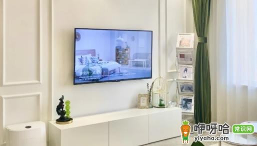 55寸电视适合多大面积客厅？2024选购指南