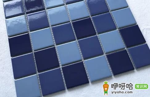 陶瓷锦砖铺设完多久美缝?建议等24-72小时