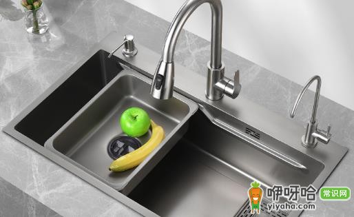 家用厨房水槽单槽选多大？60-70cm常见尺寸参考指南